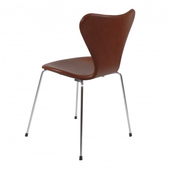 Arne Jacobsen seven chair 3107 brown mocha leather Cph Classic